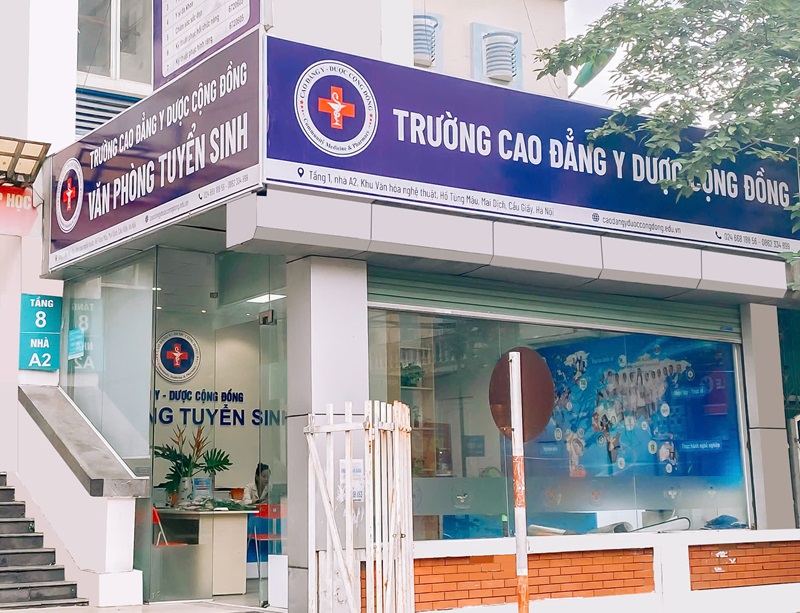 Quanh Trường Cao đẳng Y Dược Cộng đồng với nhiều tiện ích tạo nên một môi trường học tập và sinh hoạt thuận lợi cho sinh viên Quanh Trường Cao đẳng Y Dược Cộng đồng với nhiều tiện ích tạo nên một môi trường học tập và sinh hoạt thuận lợi cho sinh viên