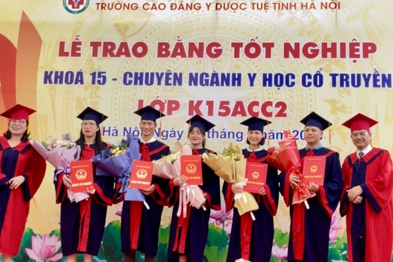 Cao đẳng Y Dược Tuệ Tĩnh