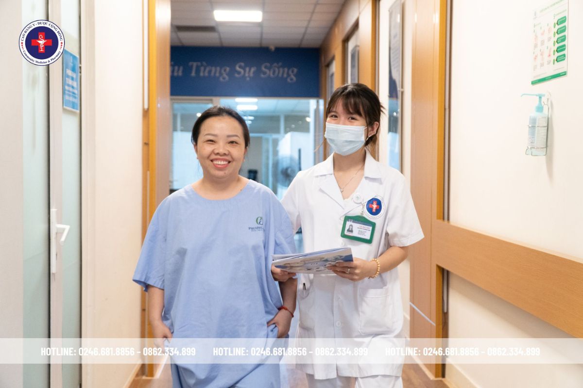 Sinh viên trường Cao đẳng Y - Dược Cộng đồng tham gia kỳ thực tập