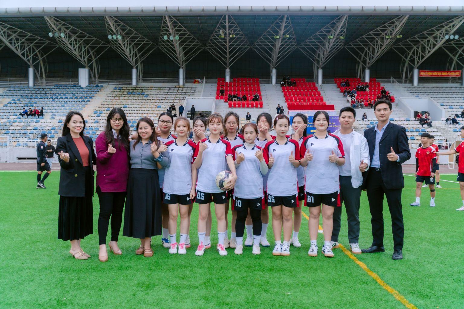 Bế mạc giải bóng đá chào tân sinh viên 2025 - Trường Cao đẳng Y - Dược Cộng đồng