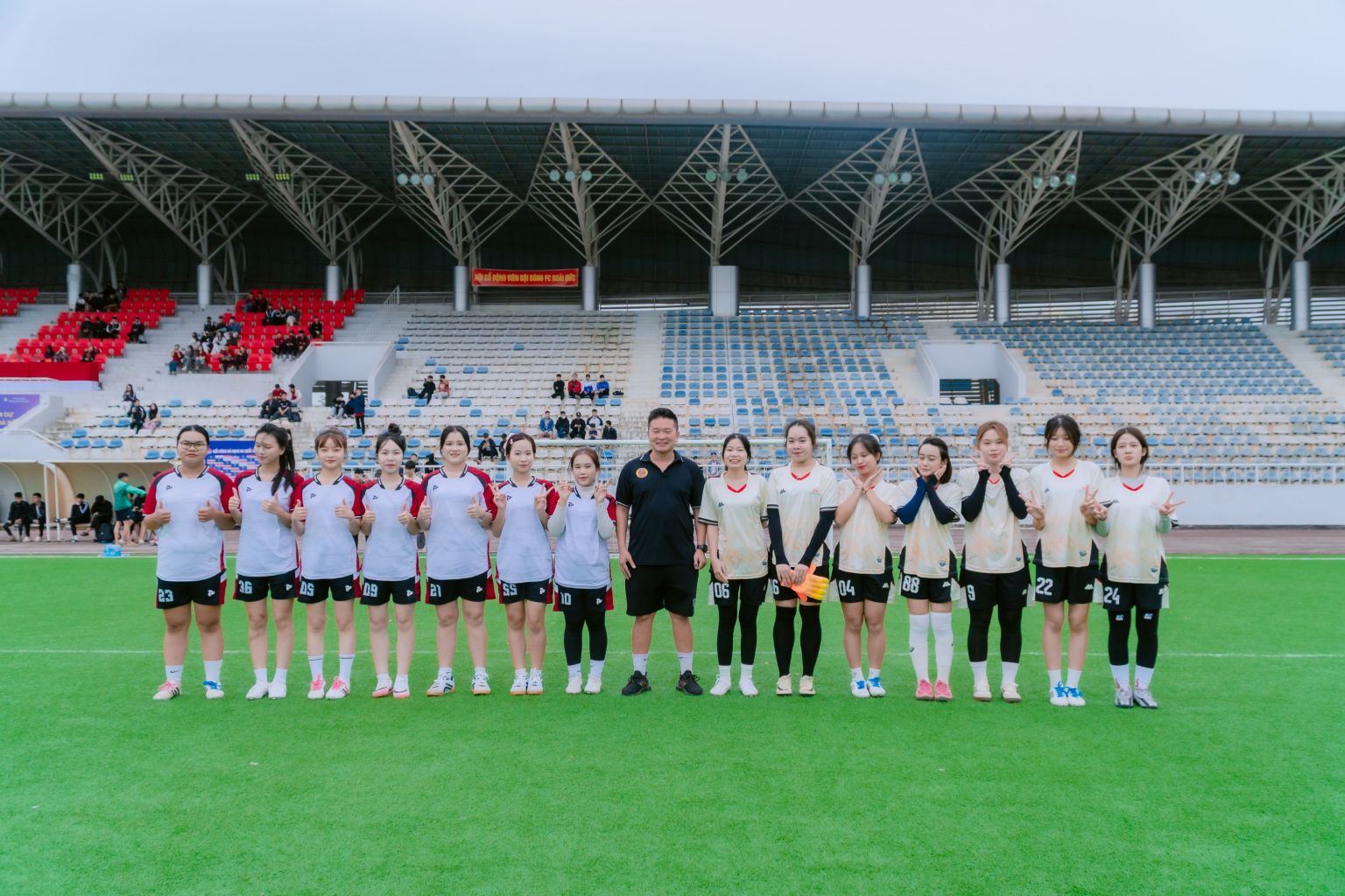 Bế mạc giải bóng đá chào tân sinh viên 2025 - Trường Cao đẳng Y - Dược Cộng đồng