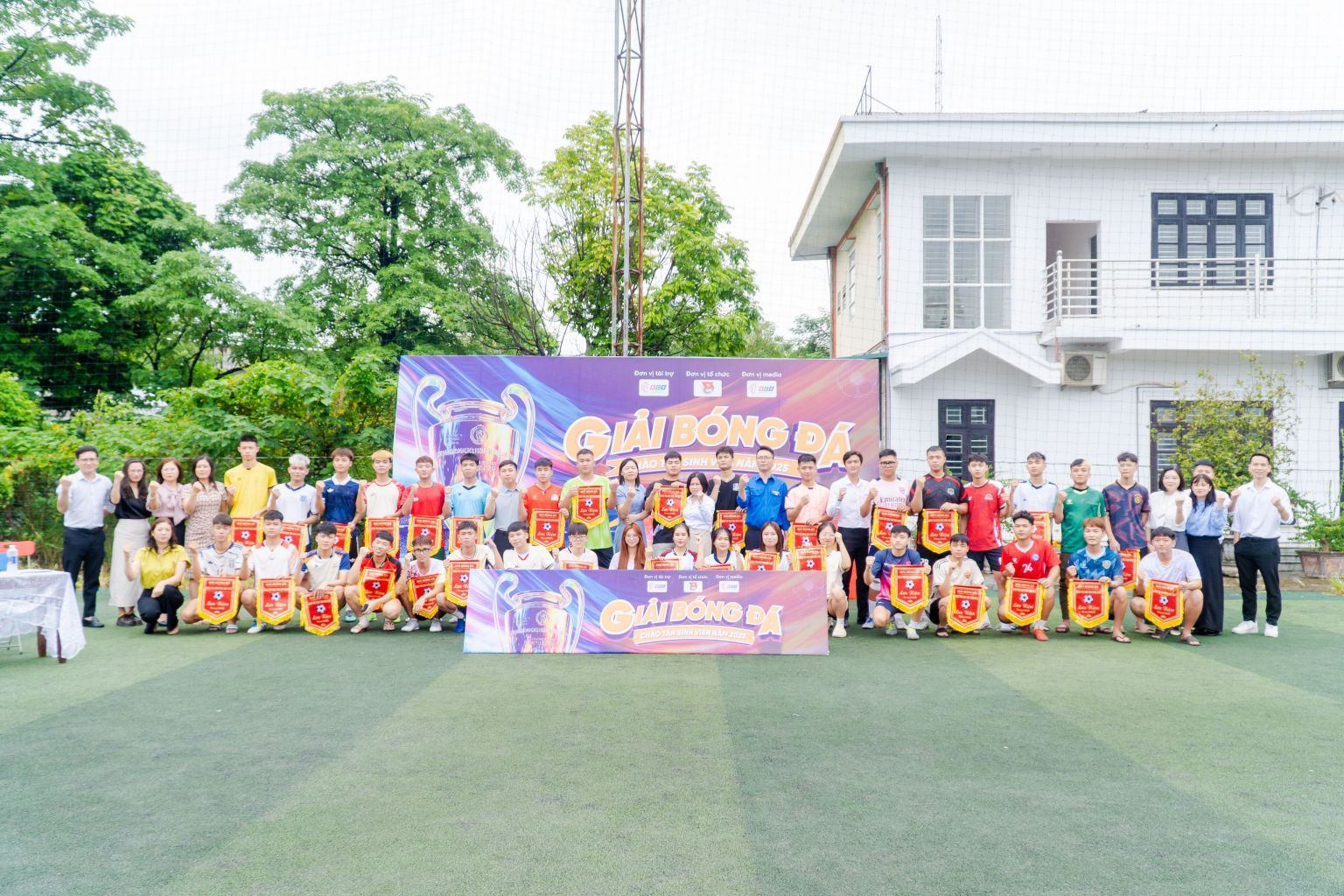 Bế mạc giải bóng đá chào tân sinh viên 2025