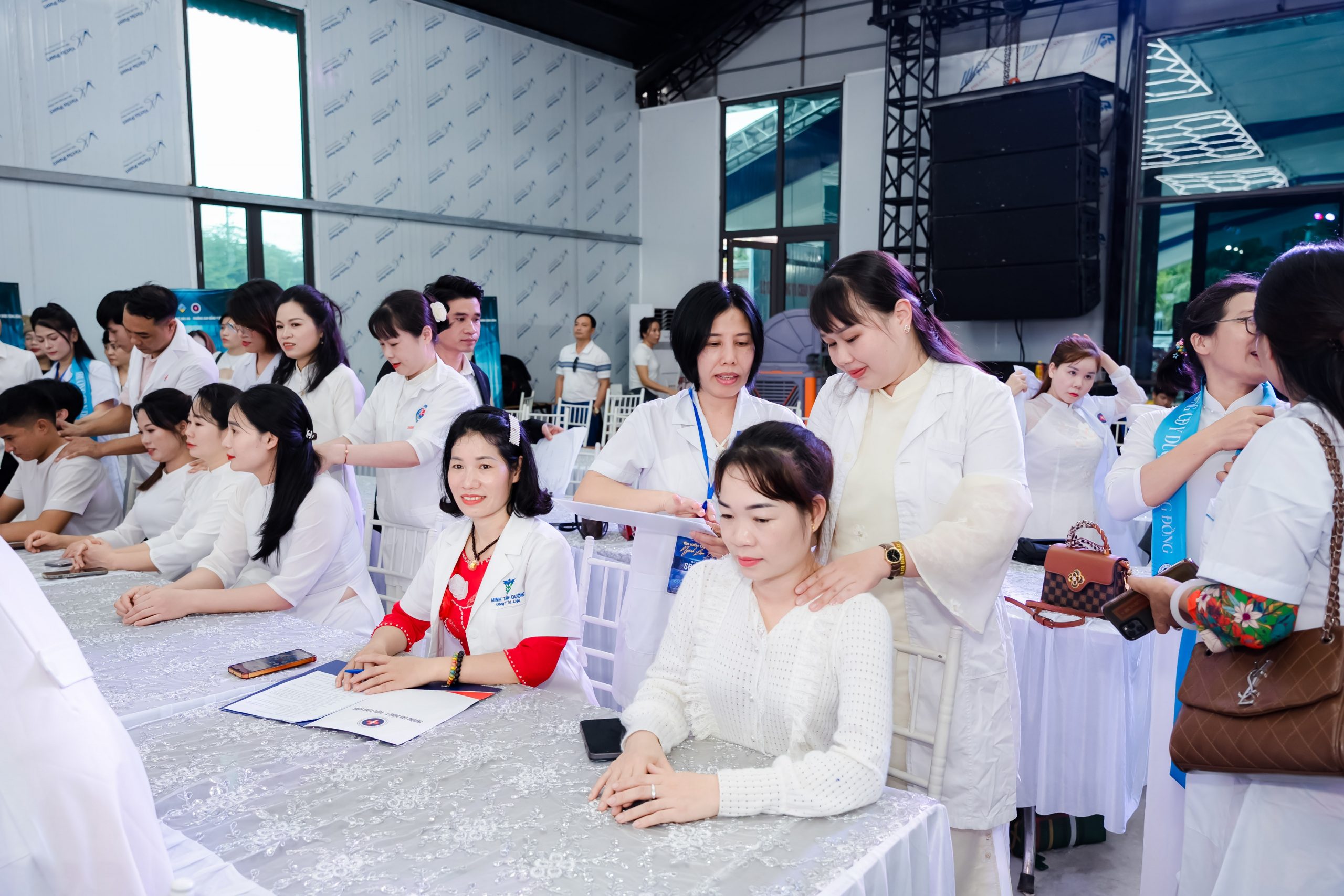 Nội dung thi Xoa bóp – bấm huyệt dưỡng sinh