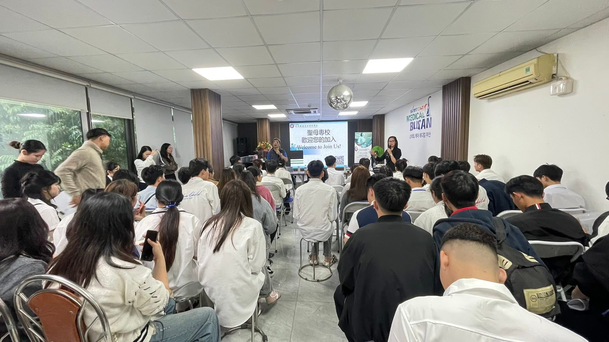 Sự kiện đánh dấu bước tiến quan trọng trong chiến lược đào tạo của nhà trường