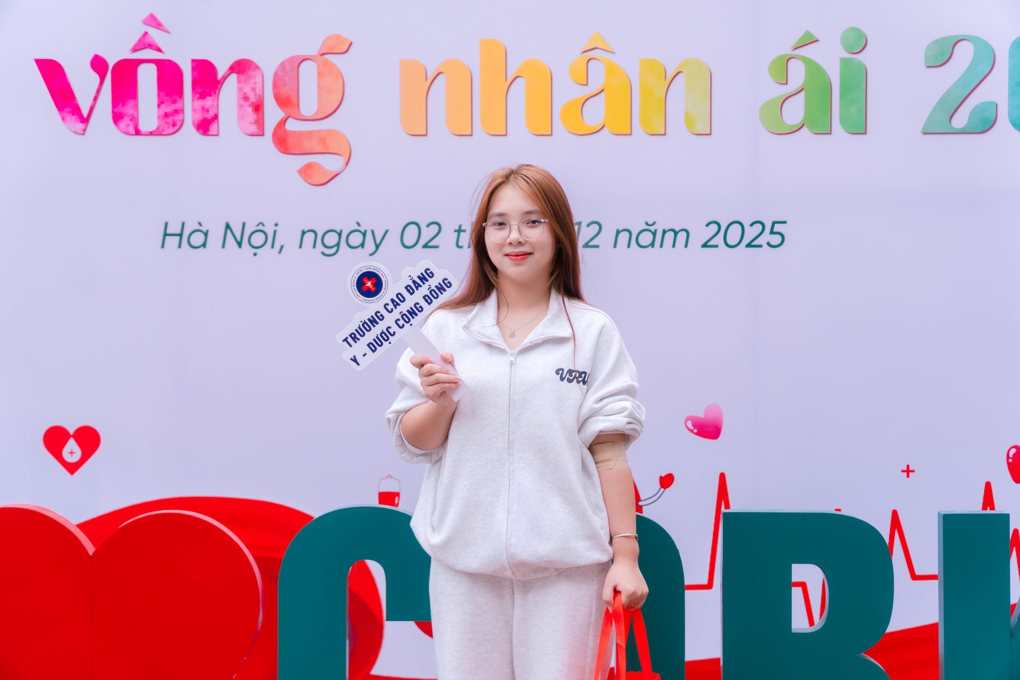 132 đơn vị máu được trao tại ngày hội hiến máu "cầu vồng nhân ái" năm 2025