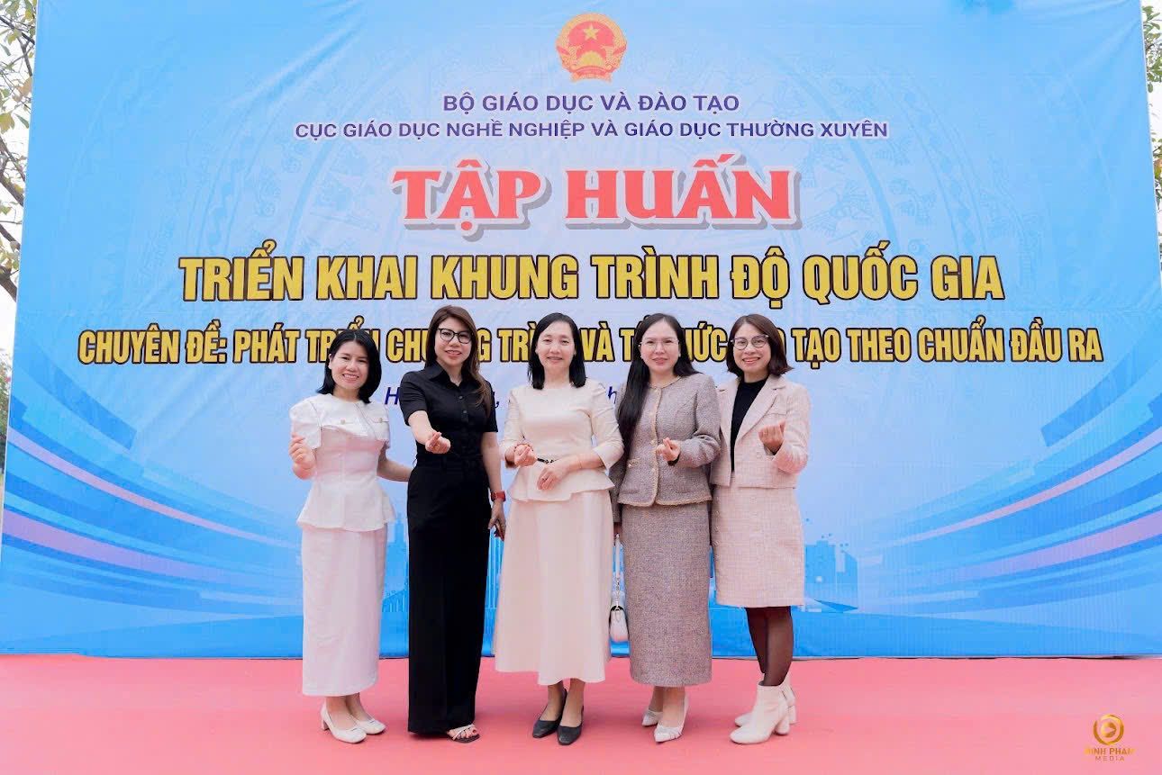 rường Cao đẳng Y – Dược Cộng đồng luôn xác định việc chuẩn hóa và nâng cao chất lượng đào tạo là nhiệm vụ trọng tâm, xuyên suốt trong chiến lược phát triển nhà trường