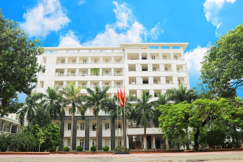 Hoc-Trung-cap-Y-hoc-co-truyen-o-dau