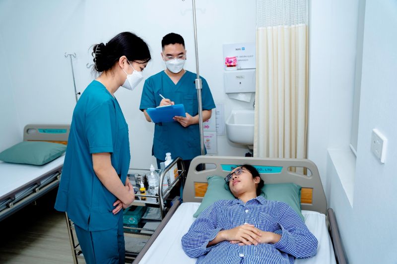 Tong-quan-ve-nganh-dieu-duong-co-hoi-viec-lam-va-thu-nhap