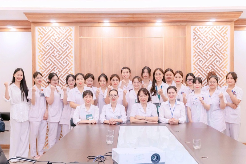 Kỳ thực tập lâm sàng đợt 3: Hành trình nâng tầm năng lực chuyên môn của sinh viên K11 điều dưỡng