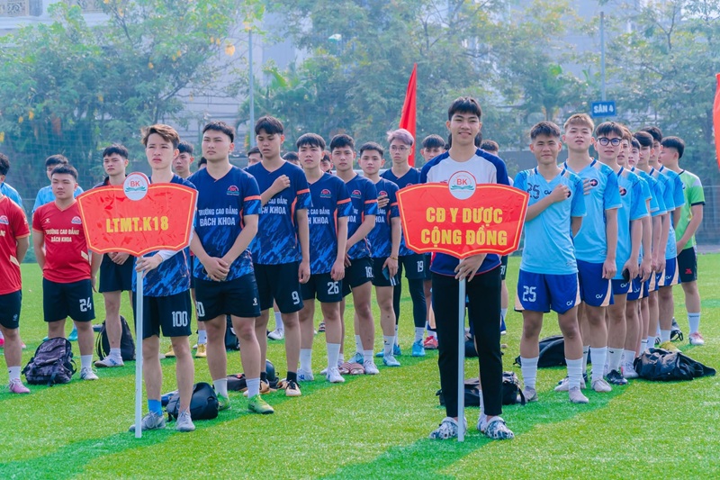 Khai mạc giải bóng đá chào tân sinh viên năm 2026